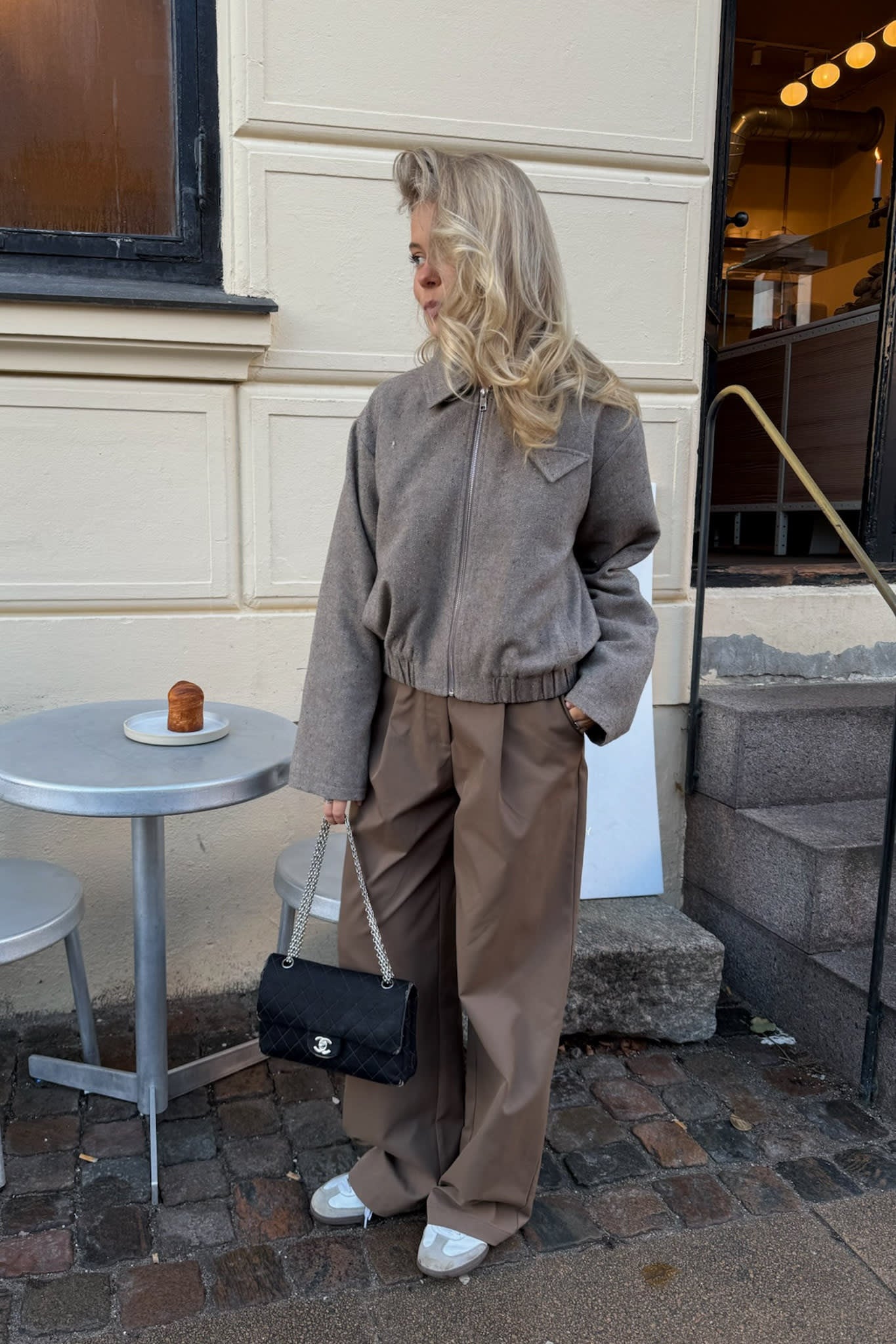 S - 168cm