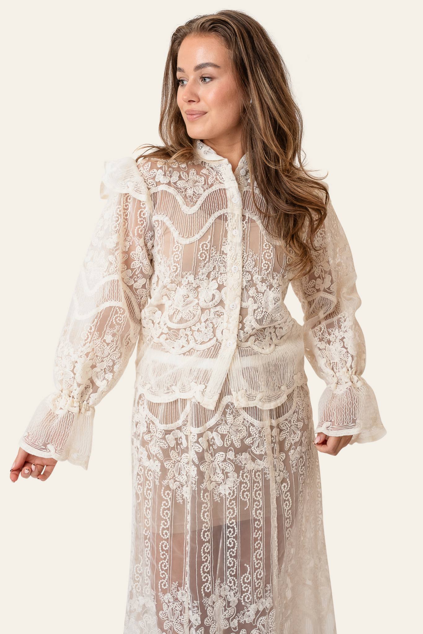 Byic AuroraIC Shirt - Off White – se.byic.com
