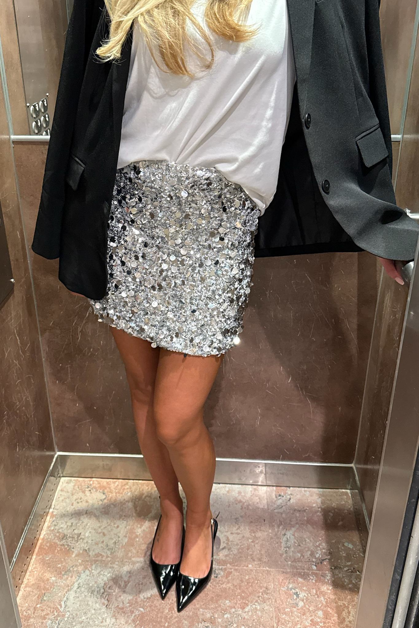 EmilyIC Mini Skirt - Silver Sequin – se.byic.com