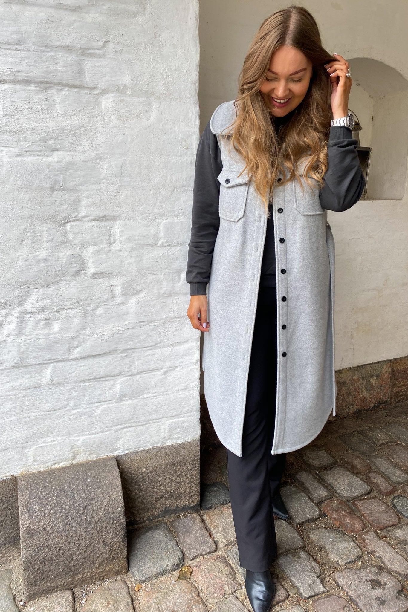Emmy Vest - Light Grey - se.byic.com