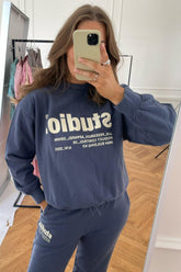 Beatrice Tröja - Mörkblå - se.byic.com