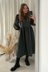 Aminni O-Neck 3/4 Midi Dress - Green - se.byic.com